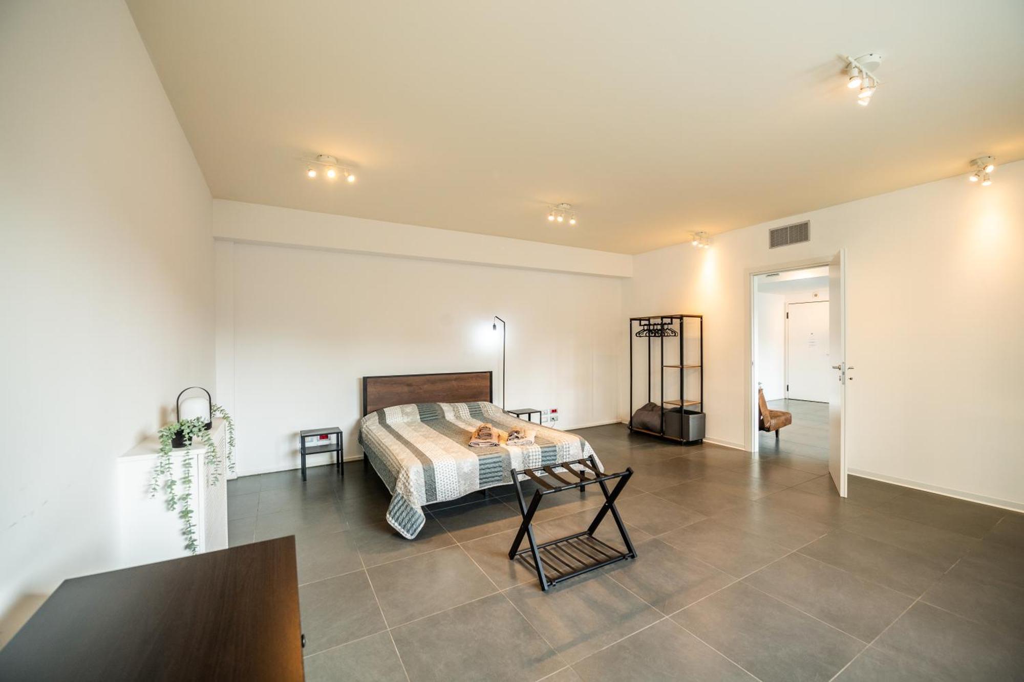 Ferienwohnung 350 M Dalla Stazione L Parcheggio Free L Nova Loft Parma Exterior foto